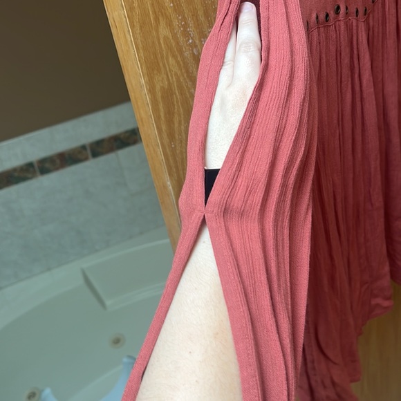 Long sleeved top with slits on arm- burnt orange/rust color - Picture 2 of 5